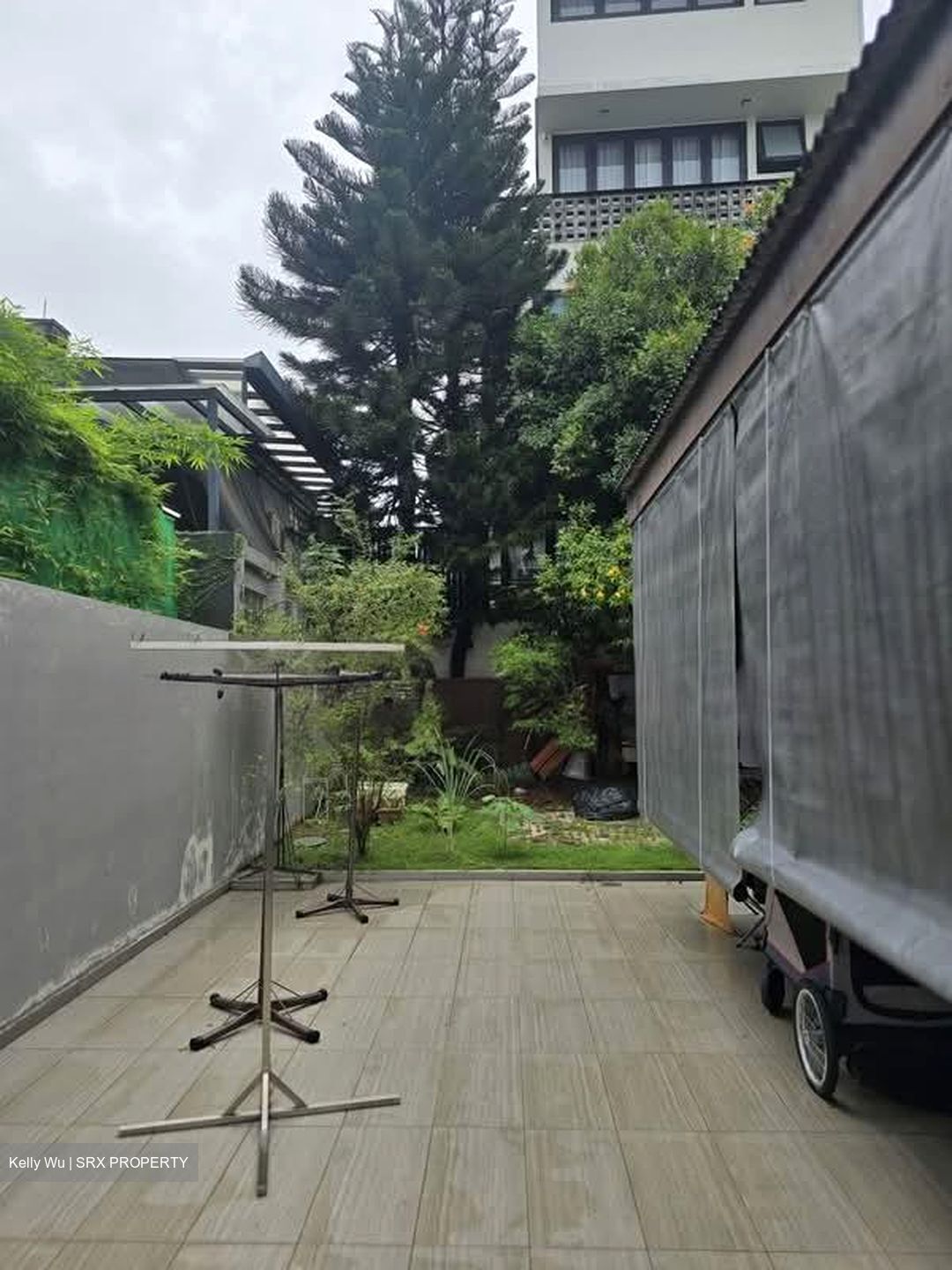 The Top Residence (D19), Terrace #560430951